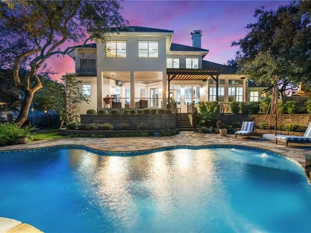 14405 Heron Bay Cv