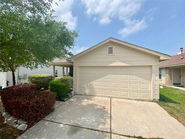 14420 Cummins WAY