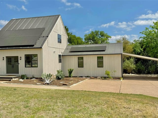 14428 Tuscola CIR