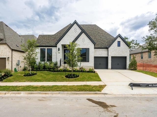 1444 Amanda Paige DR