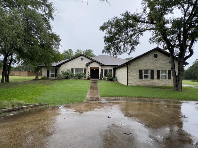 1448  Hidden Springs Dr