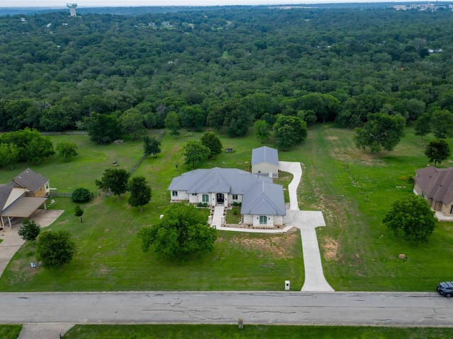 145 Pavilion DR