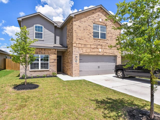 145 Riverdale DR