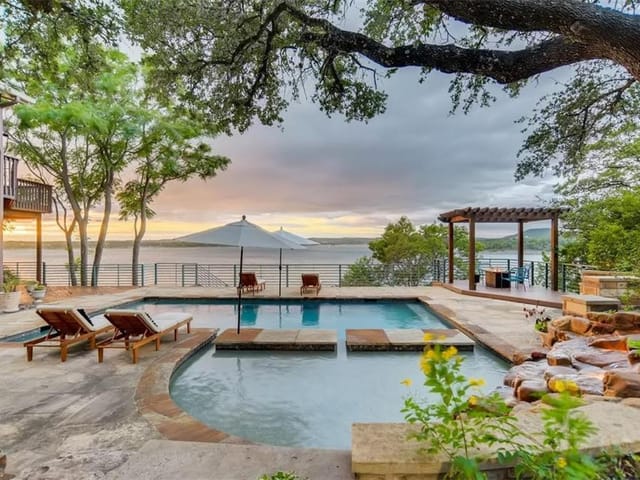14517 Ridgetop Ter