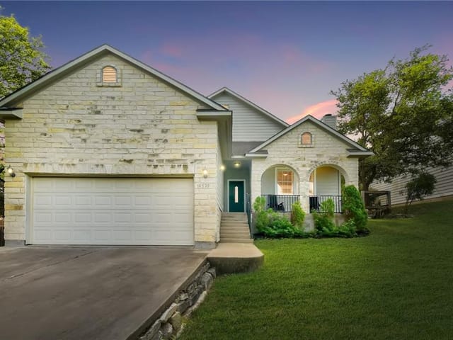 14529 Hunters Pass