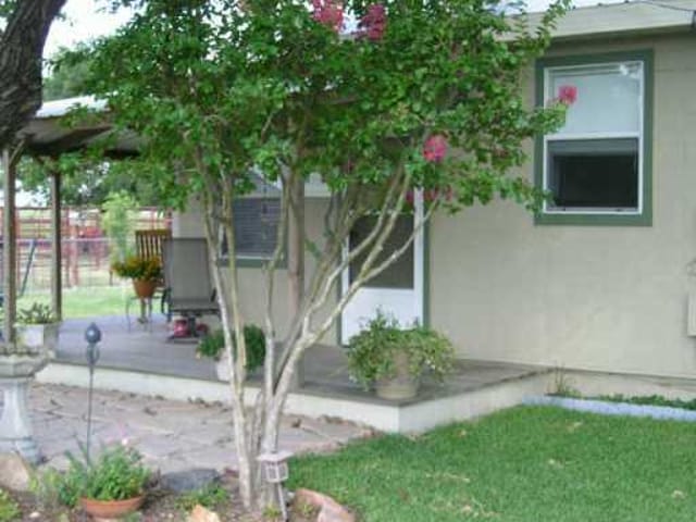 14600 FM ROAD 812