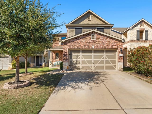 14606 Peregrine Dr