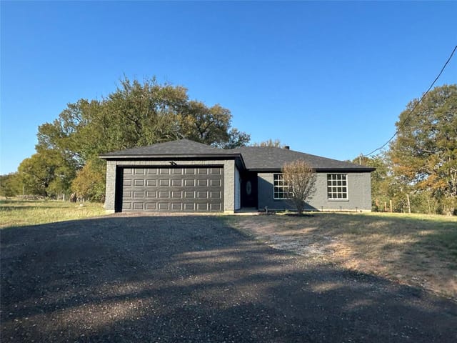 147 Shoreside Dr