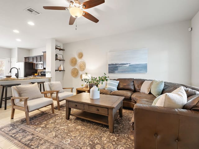 147 Wainscot Oak Way