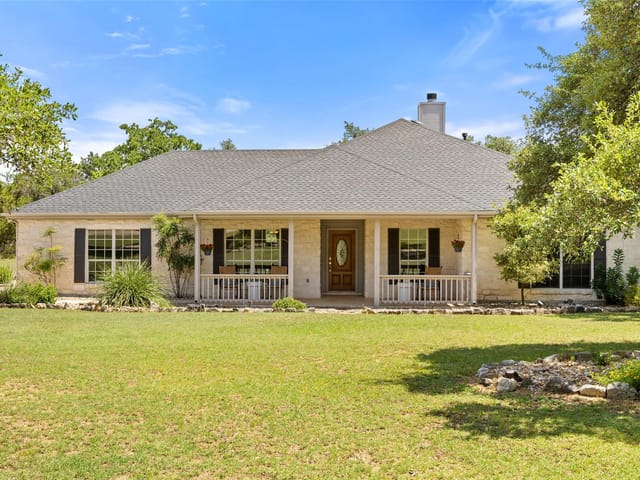 14717 Crosscreek Dr