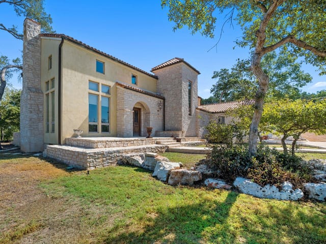 14721 Bear Creek Pass