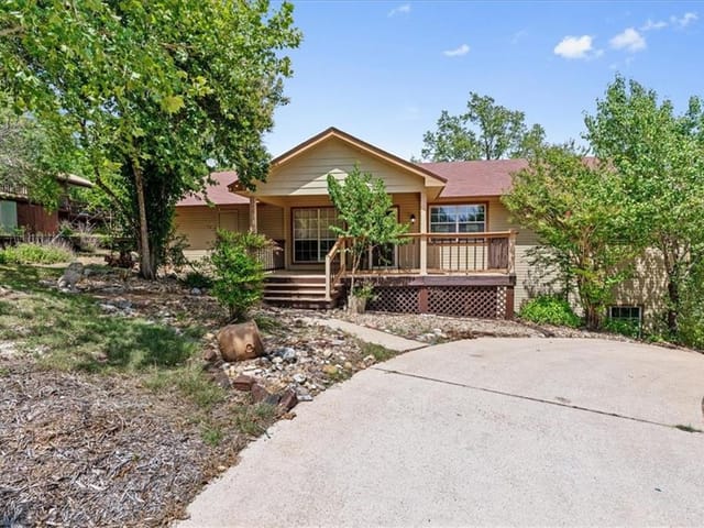 14724 Broken Bow Trl