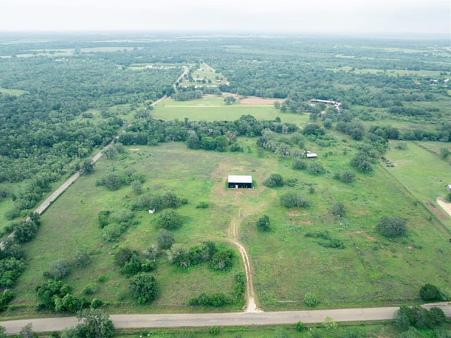 1473 Highsmith RD