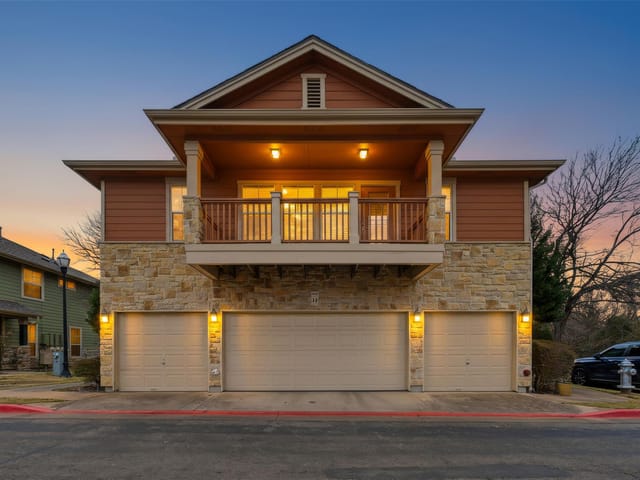 1481 Old Settlers Blvd Unit #1401
