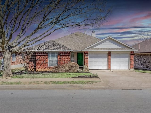 14829 Jacks Pond Rd