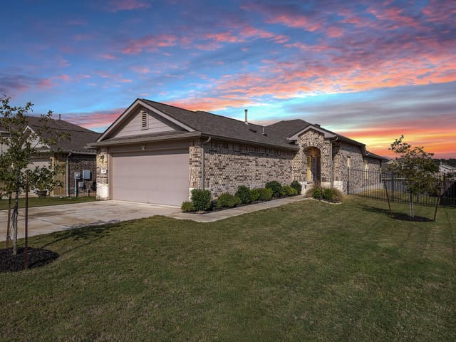 149 Feather Grass Ave