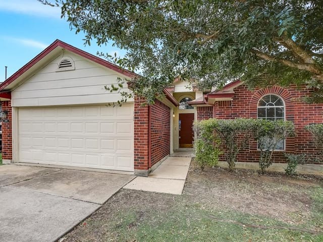 14901 Nuttall Dr