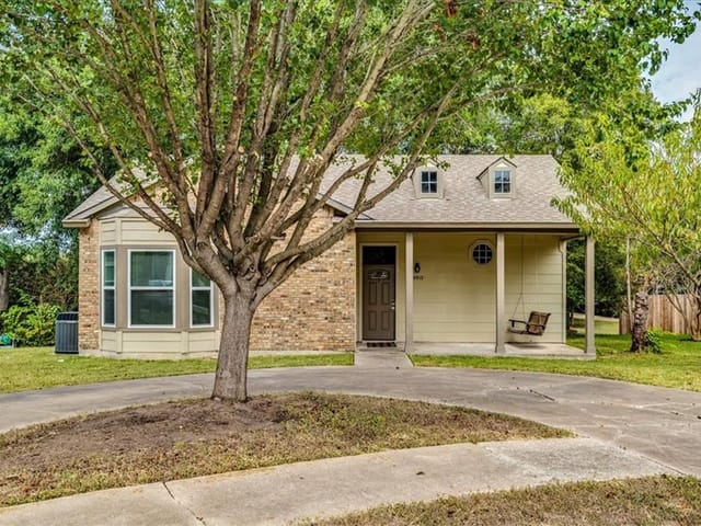 14910 Yellowleaf Trl