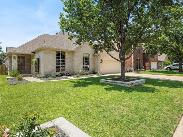 14936 Thatcher Dr