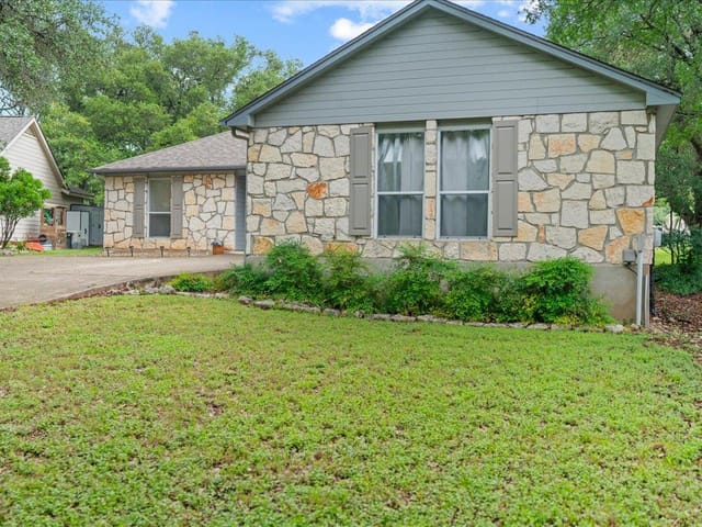 15 Spalding CIR