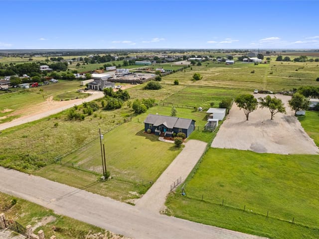 150 Evangeline LN