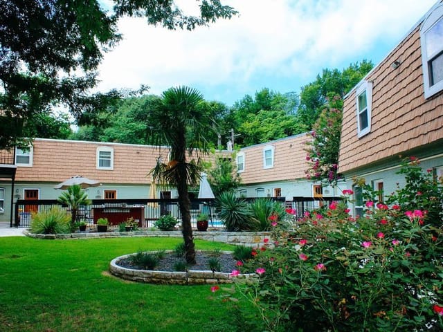 1500 E Side DR Unit #116A