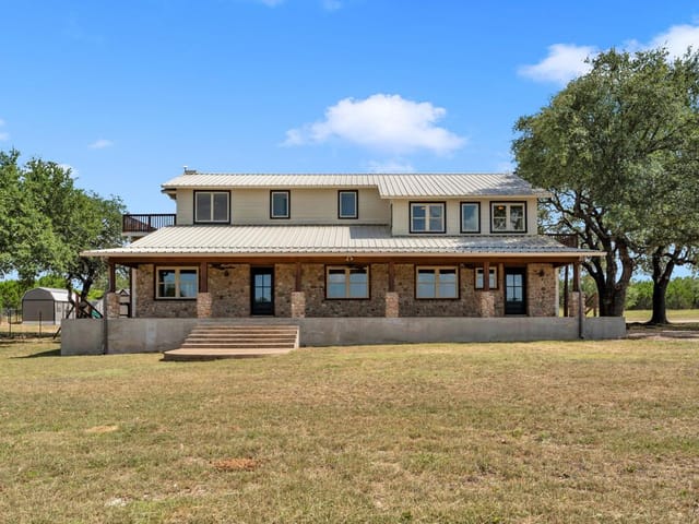 1500 Greer LN