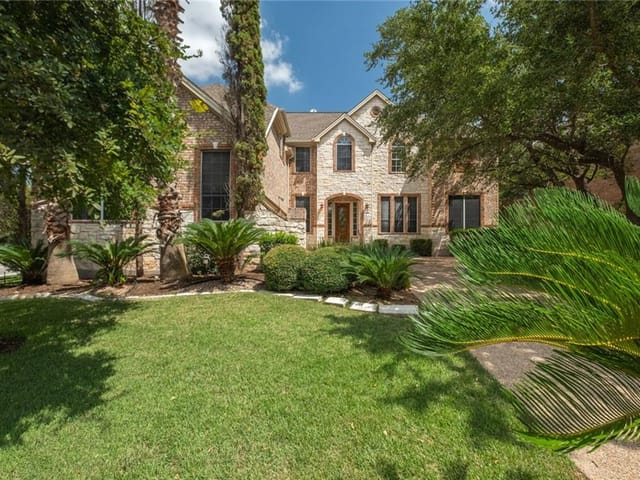 1500 Lake Forest CV