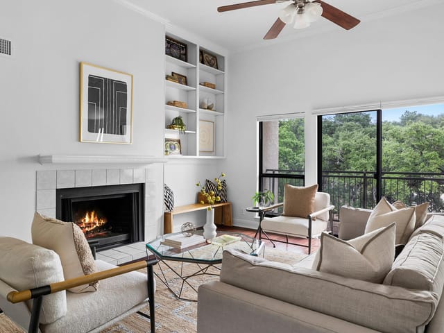 1500 Scenic Dr Unit #302