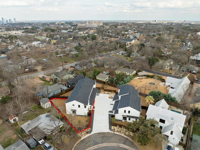 1500 Sylvan Glade Unit #1A
