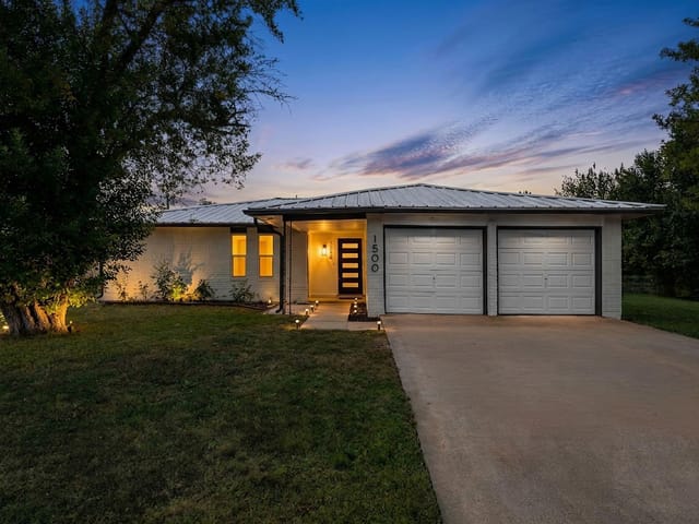 1500 Wildflower DR