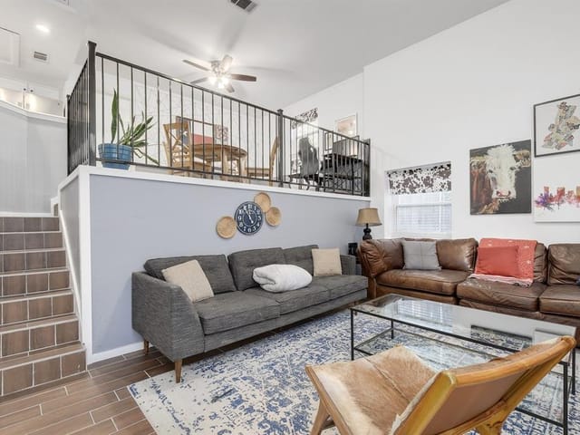 1500 Woodlawn BLVD Unit #4