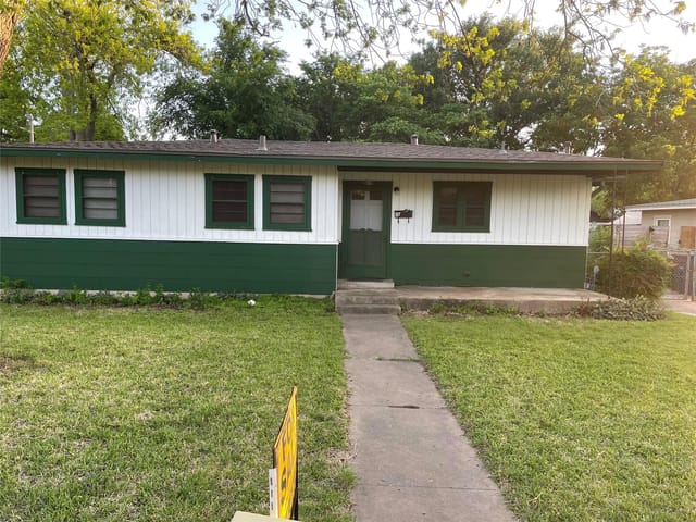 1501 Alegria Rd