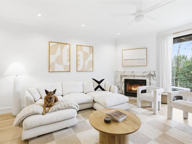 1501 Barton Springs RD Unit #104