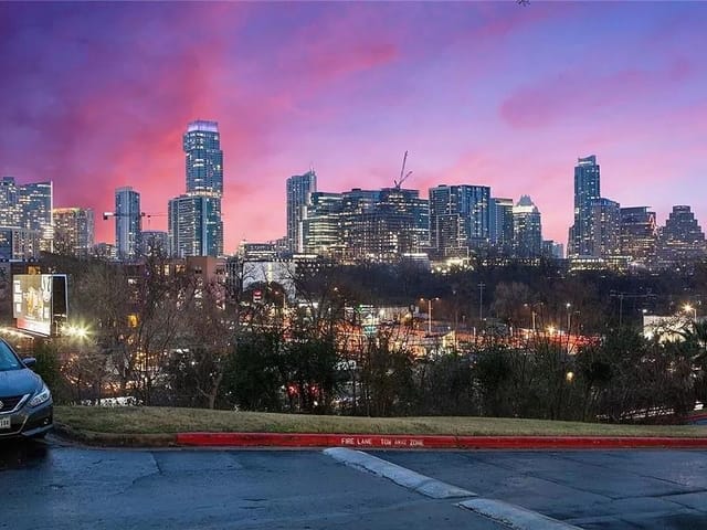 1501 BARTON SPRINGS RD Unit #113