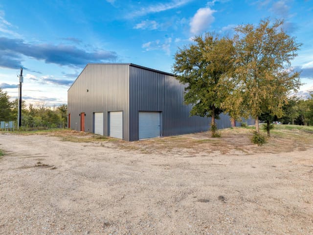 1501 Boggy Creek Rd