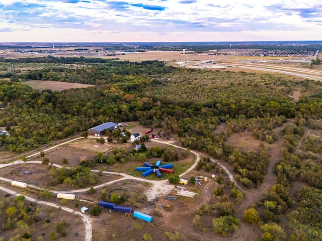 1501 Boggy Creek Rd