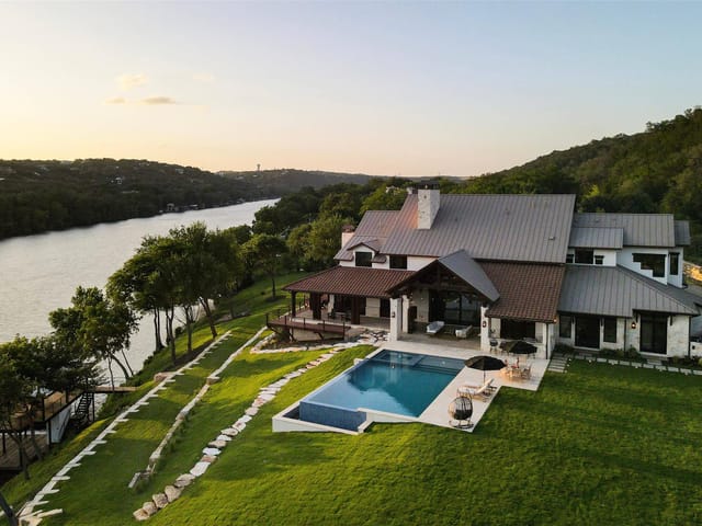 15016 Flat Top Ranch Rd