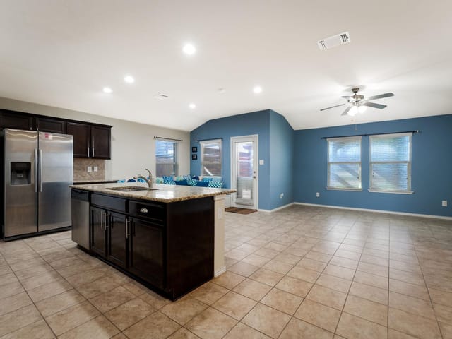 1502 Shims Blvd