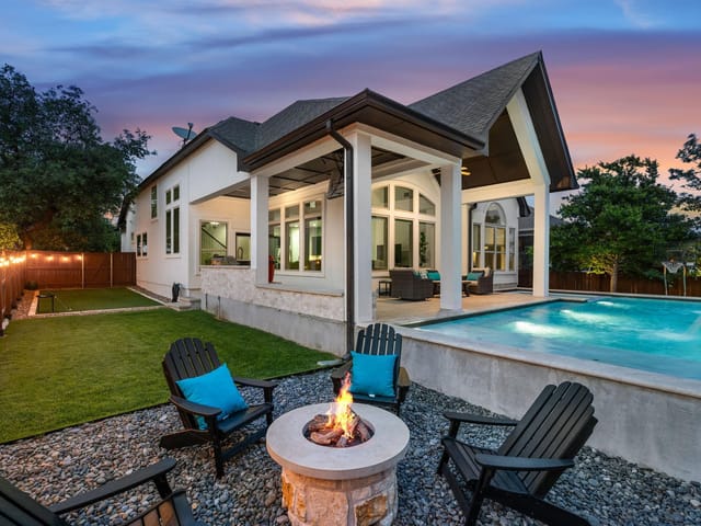 15029 Cabrillo Way