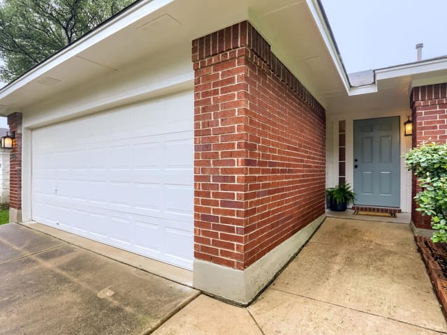 1503 Santana St