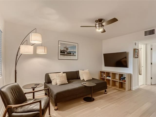1503 W 9th St Unit #103