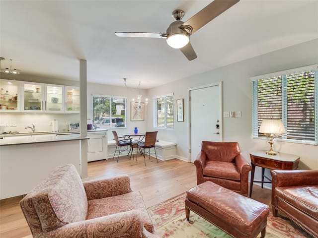 1503 W 9th St Unit #106