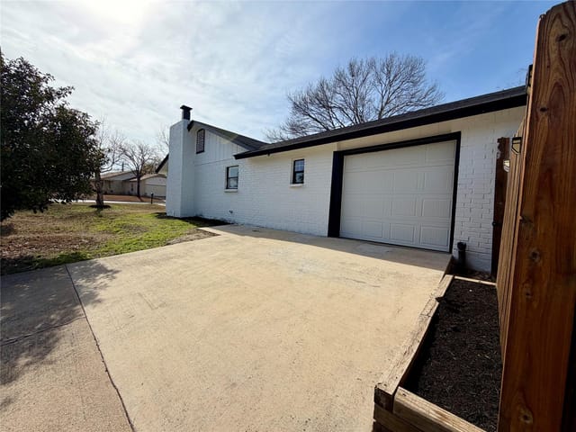 1504 Parkview Ln