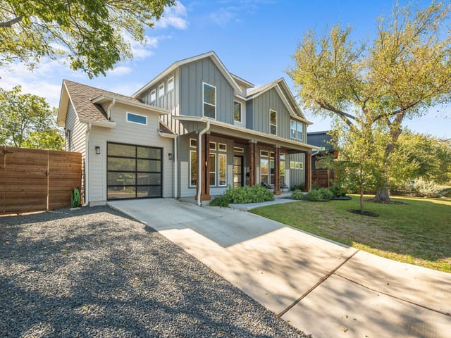 1505 Sylvan Glade