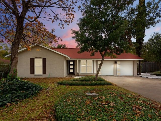 1505 Westbury Trl