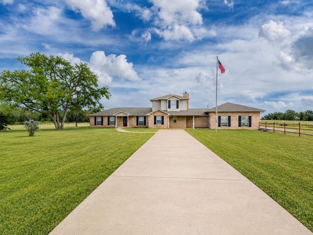 1506 Harwood RD