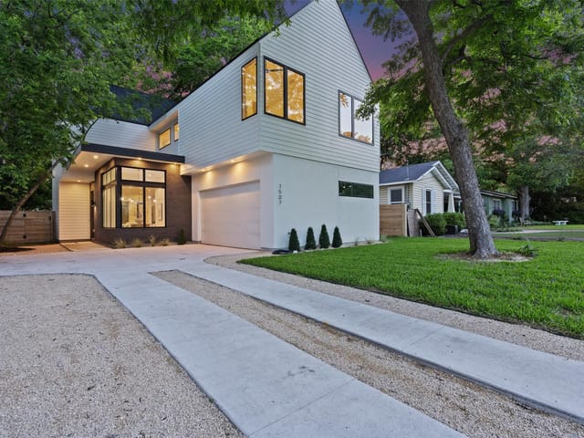 1507 Madison Ave