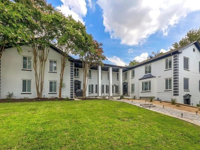 1507 Pease RD Unit #7