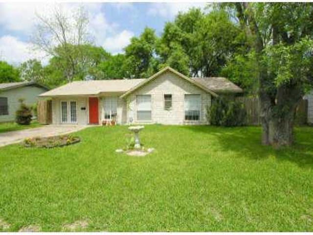 1508 Fairfield DR